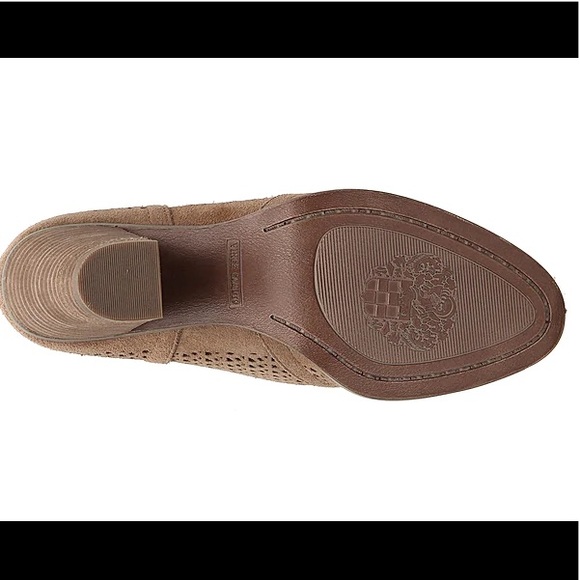 NWB Vince Camuto Perforated Boho Ankle Boot 7 $150 - Picture 6 of 8